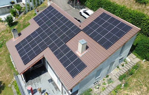 Referenz Photovoltaikanlage in Grosshöchstetten Referenz Photovoltaikanlage in Grosshöchstetten