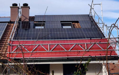 Referenz Solaranlage in Mooseedorf Referenz Solaranlage in Mooseedorf